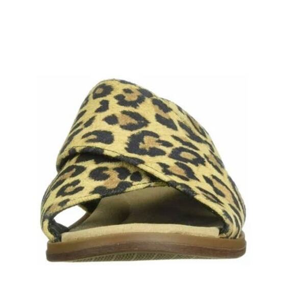 NEW Clarks Declan Flo Women's Slide Sandals Tan Nubuck Leopard Animal 7.5 7 1/2 - Picture 2 of 14
